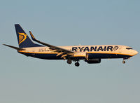 EI-EKC @ LEBL - Landing rwy 25R - by Shunn311
