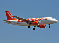 HB-JZV @ LEBL - Landing rwy 25R - by Shunn311