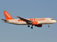 HB-JXD @ LEBL - Landing rwy 25R - by Shunn311
