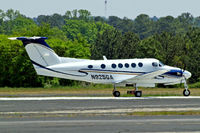 N925GA @ KPDK - Beech B200GT Super King Air [BY-34] Atlanta-Dekalb Peachtree~N 23/04/2010 - by Ray Barber