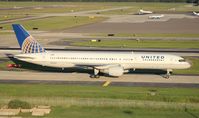 N533UA @ TPA - United - by Florida Metal