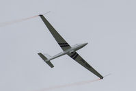 PH-1091 @ EHOW - Displaying at Oostwold - by alanh