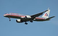 N601AN @ MCO - American - by Florida Metal