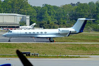 N405HG @ KPDK - Gulfstream G5 [661] Atlanta-Dekalb Peachtree~N 23/04/2010 - by Ray Barber