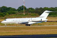 N376G @ KPDK - Bombardier BD-700-1A11 Global 5000 [9164] Peachtree~N 21/04/2010