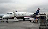 N253PS @ KCLT - At the gate CLT - by Ronald Barker