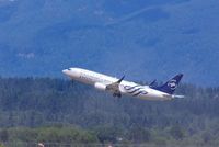 N3755D @ YVR - DL1677 to MSP