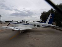 D-ELIZ @ LESB - parking - by Volker Leissing