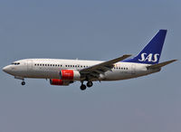 LN-TUD @ LEBL - Landing rwy 25R - by Shunn311
