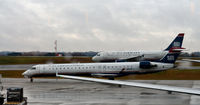 N913FJ @ KCLT - Taxi CLT - by Ronald Barker
