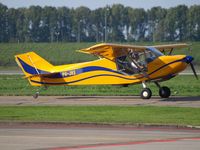 PH-JHS @ EHLE - taxi to parking - by Volker Leissing