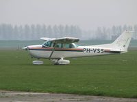PH-VSS @ EHMZ - parking - by Volker Leissing
