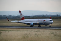 OE-LAT @ LOWW - Austrian B767-300ER @ VIE - by Stefan Mager