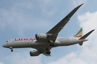 ET-ASI @ EBBR - Landing at Brussels Airport. - by Raymond De Clercq