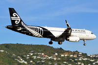 ZK-OXB @ NZWN - At Wellington - by Micha Lueck