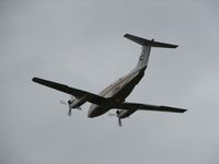 G-OMGI @ LFQG - Take off - by Romain Roux