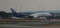 N774LA @ EDDF - Frankfurt - Flughafen - Alemania - by Pedro Martinez de Antoñana