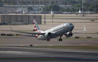 N800NN @ MIA - American