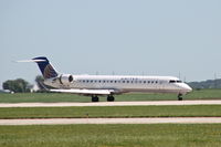 N153GJ @ KCID - Arriving runway 27 - by Glenn E. Chatfield