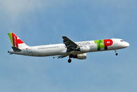 CS-TJE @ EGLL - Airbus A321-211 [1307] (TAP Portugal) Home~G 04/07/2015. On approach 27L.