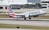 N807NN @ FLL - American
