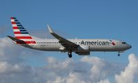 N809NN @ MIA - American