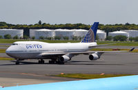 N177UA @ RJAA - At Narita - by Micha Lueck