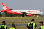 OE-LEN @ VIE - Air Berlin (NIKI)