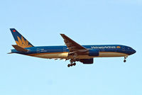 VN-A146 @ EGLL - Boeing 777-26KER [33505] (Vietnam Airlines) Home~G 06/07/2015. On approach 27L. - by Ray Barber