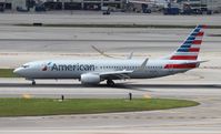 N823NN @ MIA - American