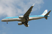 PH-EXA @ EBBR - Short final at Brussels airport. - by Raymond De Clercq