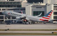 N831NN @ MIA - American