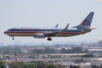 N833NN @ MIA - American - by Florida Metal