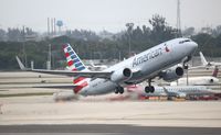 N835NN @ MIA - American