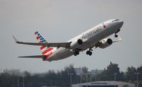 N839NN @ KMIA - American