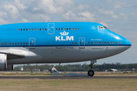 PH-BFC @ EHAM - Schiphol, July 2015 - by Gerard v.d. Schaaf