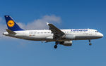 D-AIQT @ EDDF - on final RW07R - by Friedrich Becker