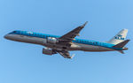 PH-EZU @ EDDF - on final RW25C - by Friedrich Becker