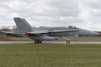 HN-432 @ EHLW - Leeuwarden, April 2015