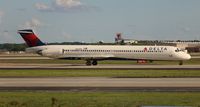 N903DE @ ATL - Delta