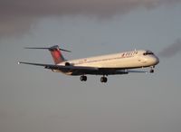 N905DE @ MIA - Delta