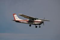 N42560 @ KOSH - Cessna 182L