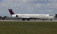 N907DA @ MIA - Delta