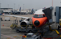 N742US @ KCLT - At the gate CLT - by Ronald Barker