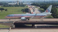 N915NN @ DFW - American - by Florida Metal