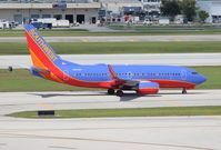 N915WN @ FLL - Southwest - by Florida Metal