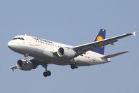 D-AIBD @ EDDL - Landing in Düsseldorf - by Günter Reichwein