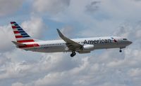 N935NN @ MIA - American