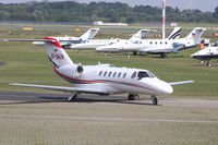D-IAKN @ EDDL - Business Jet - by Günter Reichwein