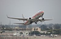 N938AN @ MIA - American - by Florida Metal